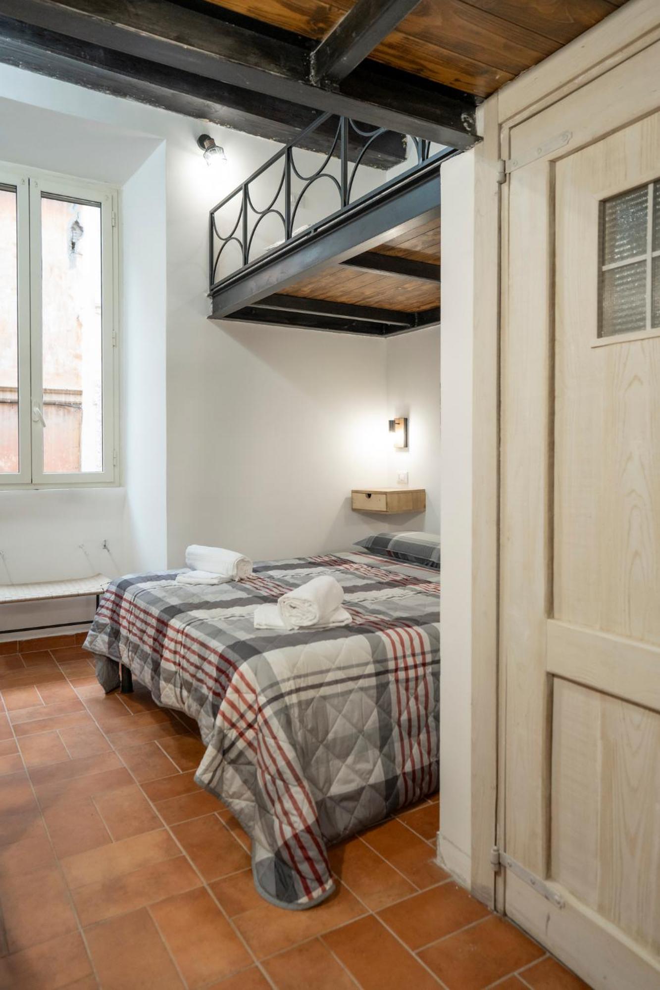 Home Domus Capocci - Rione Monti Rom Eksteriør billede